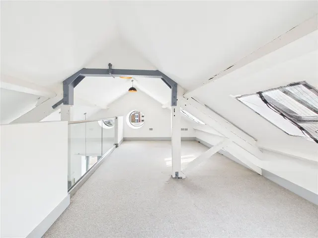 Commercial Road, Exeter, Devon, EX2, photo 1