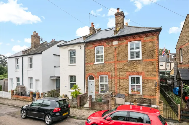 Talbot Road, Twickenham, TW2 6SJ, photo 1