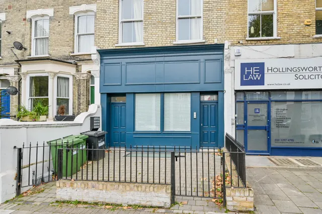Flat A, 26, 26 Shepherds Bush Road, photo 1
