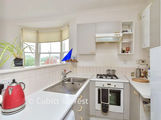 Western Road, Lewes, BN7, photo 3