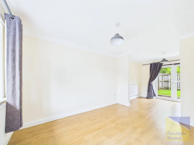 Photo 3 — Meadowfield, Fulwood, Lancashire, PR2 9RE