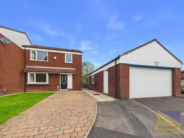 Meadowfield, Fulwood, Lancashire, PR2 9RE, photo 1