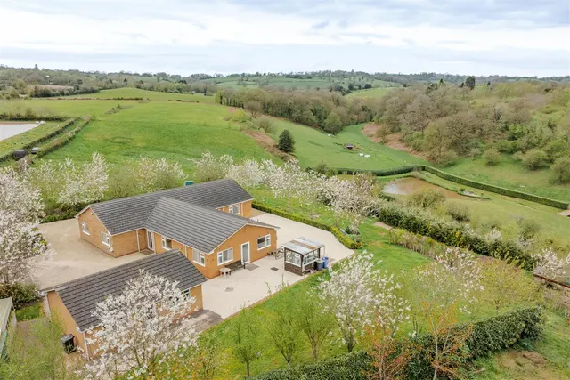 Sandy Lane, Kidderminster, photo 1
