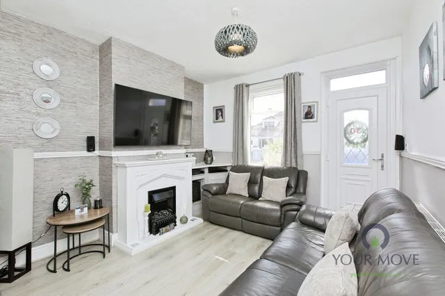 Photo 2 — Forest Road, Burton-on-Trent, Staffordshire, DE13