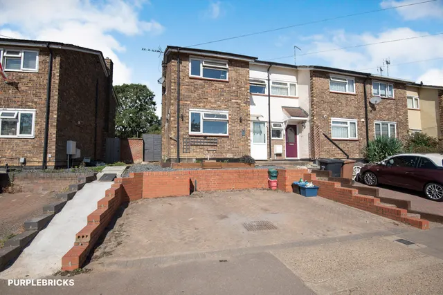 Shephall Way, Stevenage, SG2, photo 1