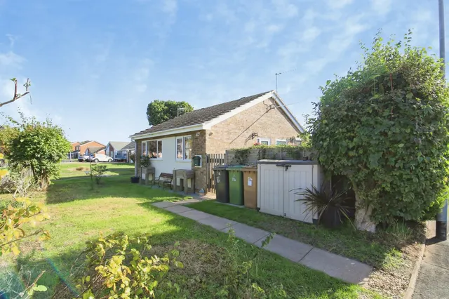 Harewood Gardens, Peterborough, PE3, photo 1