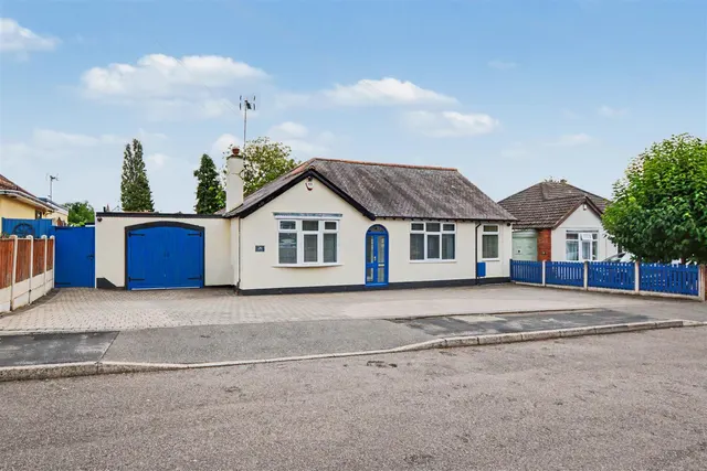 Elm Avenue, Sandiacre, NG10, photo 1
