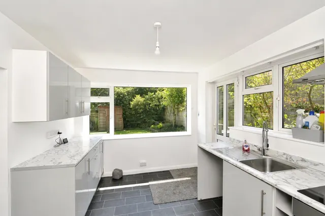 Rother View, Burwash, TN19, photo 3