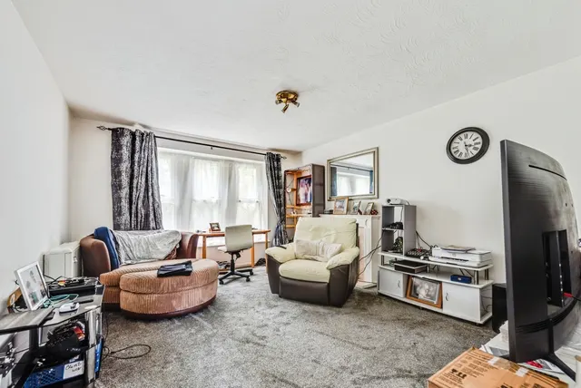 Photo 2 — Thorley Court, Swindon, Wiltshire, SN25
