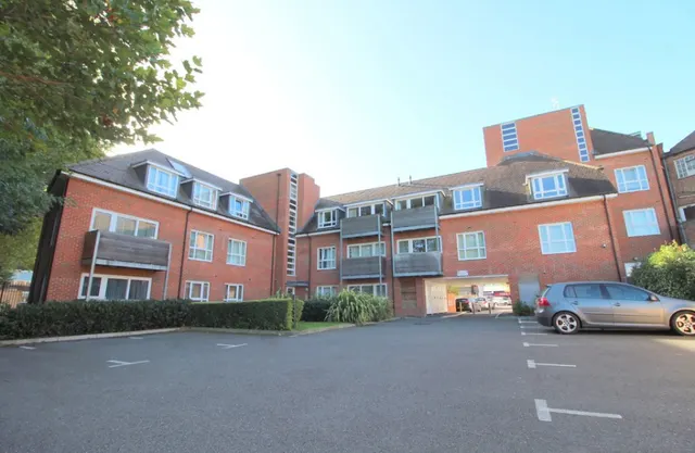 Church Road, Ashford, photo 1