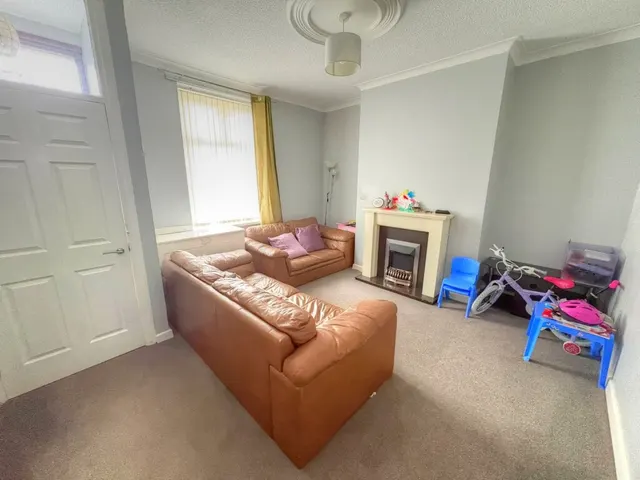 Severn Street, Leigh, WN7, photo 2