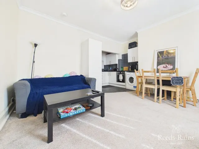 Photo 2 — Red Hills Terrace, Durham City, Durham, DH1