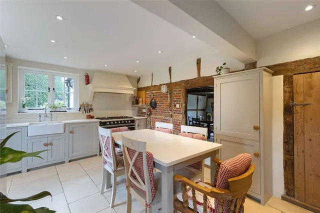 Photo 3 — Upper Wield, Alresford, Hampshire, SO24 9RT