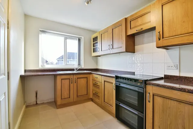 Photo 3 — Woodthorpe Road, Sheffield, South Yorkshire, S13