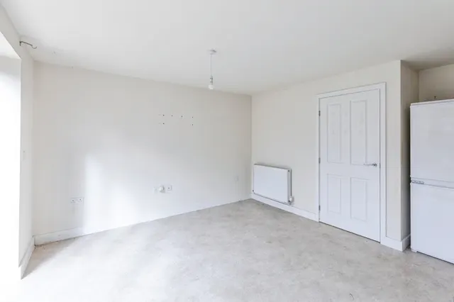 Sapphire Street, Irthlingborough, NN9, photo 3