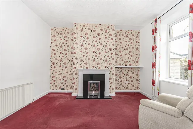 Photo 3 — Peel Brow, Ramsbottom, Bury, BL0 0AU