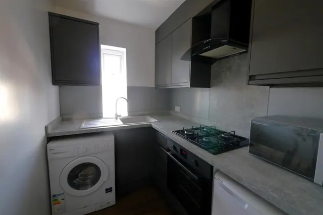 Rowalands Rd, Worthing, BN11, photo 3