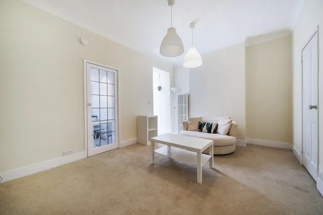 Blackshaw Road, Tooting, SW17, photo 1