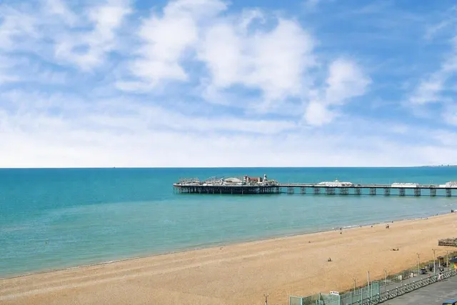 Photo 2 — Marine Parade, Brighton