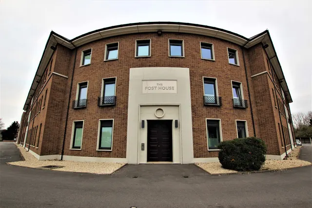 Eastern Avenue, Gloucester, GL4, photo 1