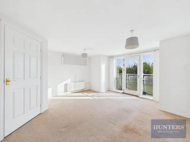 Sotherby Drive, GL51, photo 2