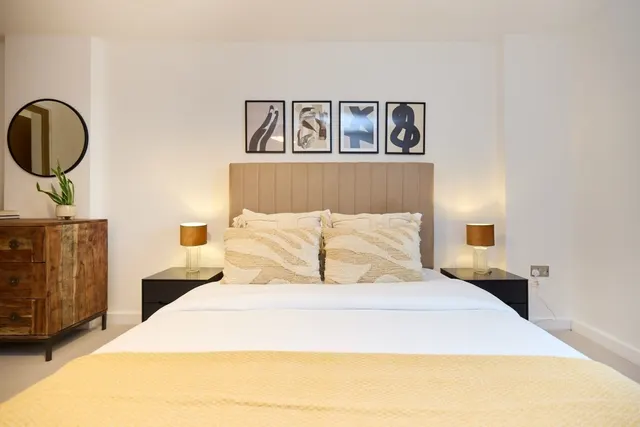Photo 3 — Chatham Place London E9