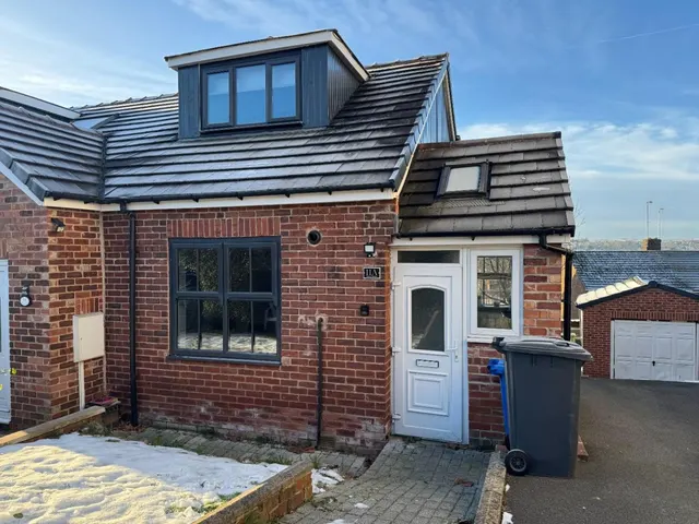 Newbridge Lane, Old Whittington, S41, photo 1