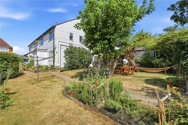 with 2 bedrooms in Saffron Walden, CB10, photo 1