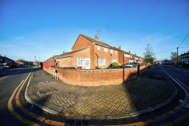 Lyneham Road, Luton, photo 2