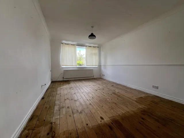 Photo 3 — 45 Knapton Avenue, Wolviston Court