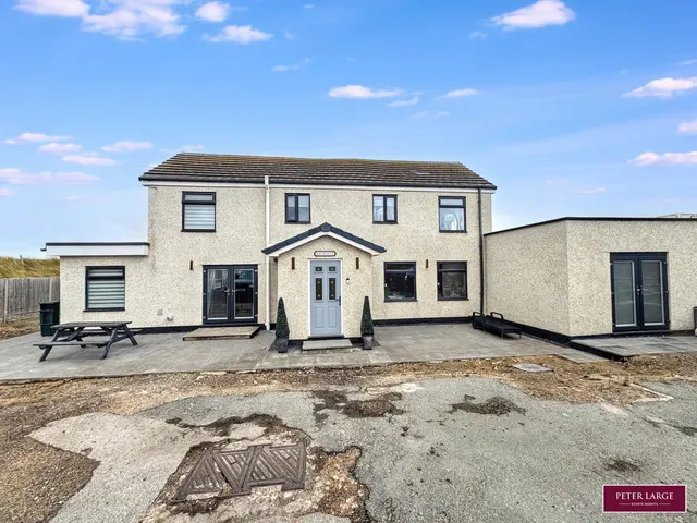 Roland Avenue, Kinmel Bay, Conwy, LL18 5DN, photo 1
