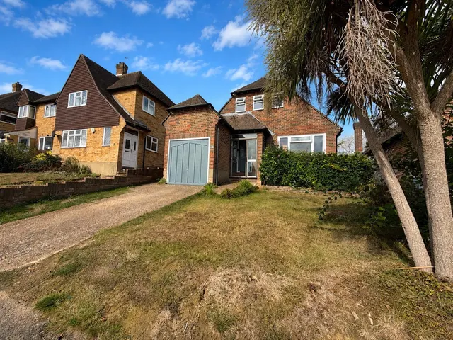 Harebeating Crescent, Hailsham, BN27, photo 1
