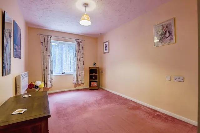 Barkers Court, Sittingbourne, ME10, photo 2
