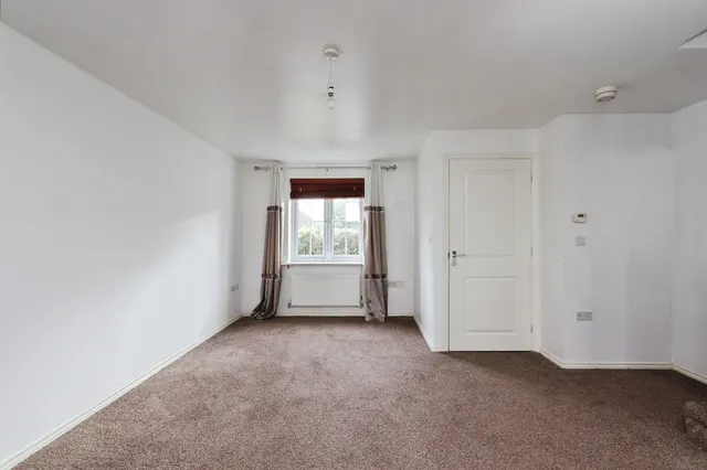 Photo 3 — Redvers Buller Road, Chesterfield