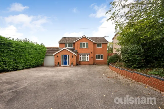 Linthurst Newtown, Blackwell, B60, photo 1