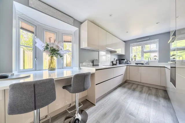 Heron Forstal Avenue, Hawkinge, CT18, photo 3