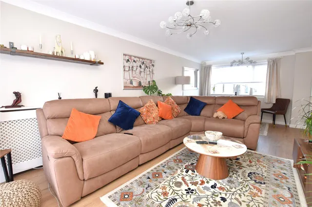 Naburn Walk, Leeds, LS14, photo 2