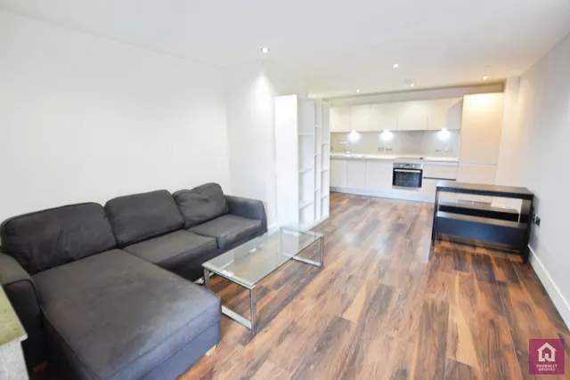 Cambridge Street, Southern Gateway, M1, photo 2