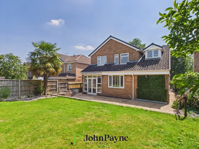 Finham, Coventry, photo 1