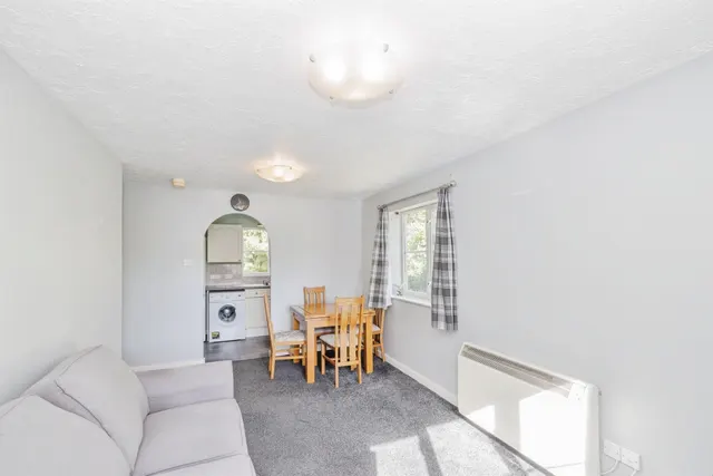 Gisburne Way, Watford, WD24, photo 2
