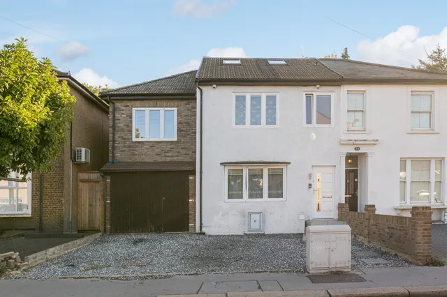 South Croydon, CR2, photo 1