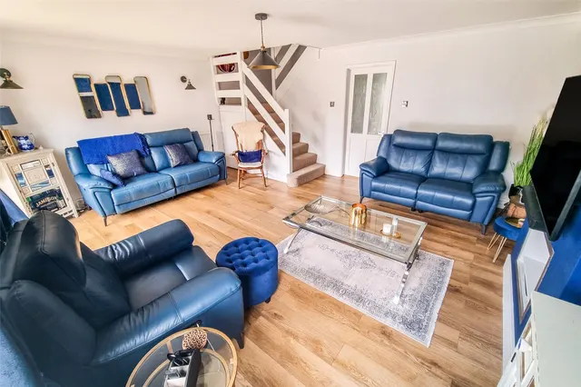 Photo 2 — Kennet Close, Ash, Guildford, Surrey, GU12 6NN
