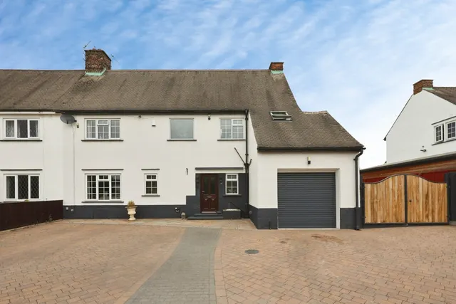 Dene Hall Drive, Bishop Auckland, DL14, photo 1
