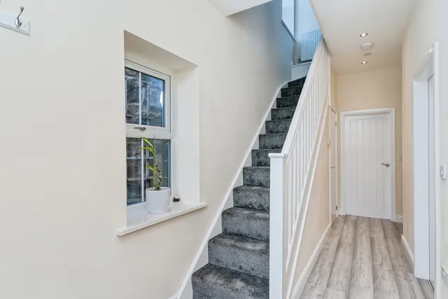 Queen Street, Leeswood, CH7, photo 3