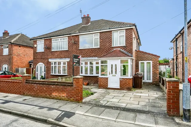 Wynnstay Avenue, Liverpool, L31, photo 1