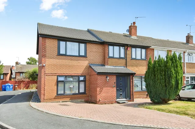 Poplars Road, Burton-On-Trent, DE13, photo 1