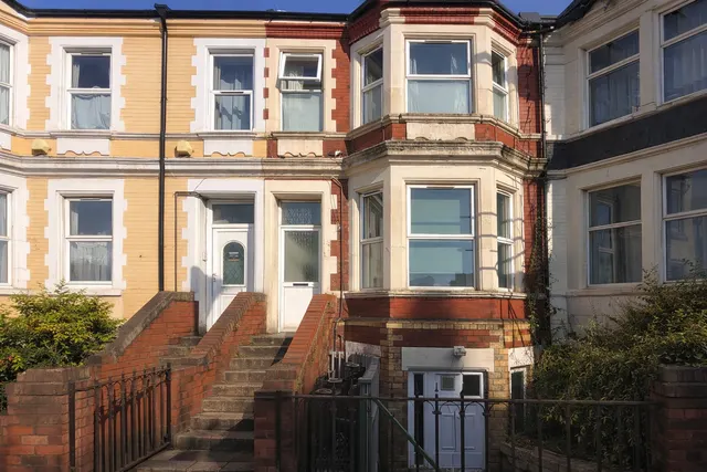 Stow Hill, Newport, photo 1