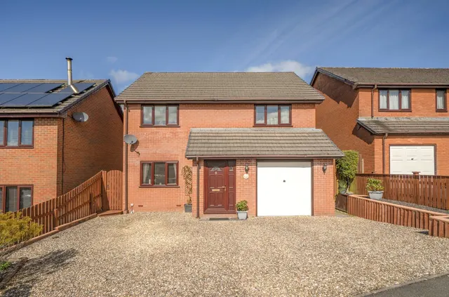 Goylands Close, Llandrindod Wells, LD1, photo 1