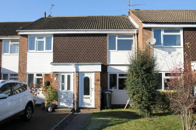 Owlscastle Close, Horsham, RH12, photo 1