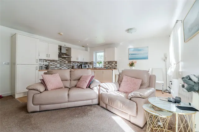 Thwaite Court, Cornmill View, LS18, photo 3